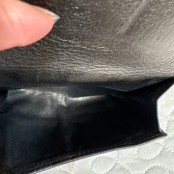 GUCCI RARE Authentic Bifold Black Horse Bit Stitch Leather Wallet W/COA - Picture 8 of 16